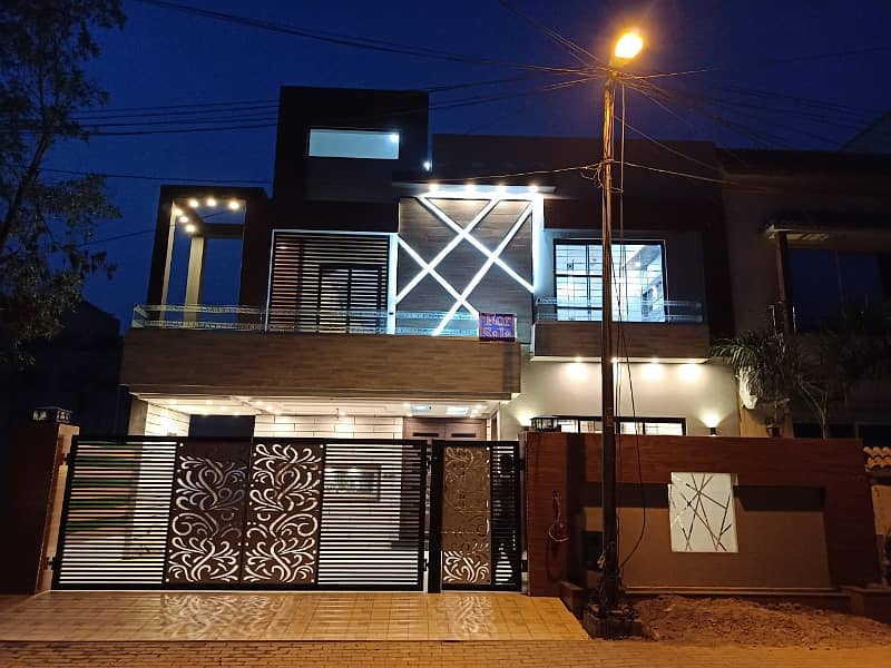 10 Marla House For Sale In Overseas B Bahria Town Lahore 0