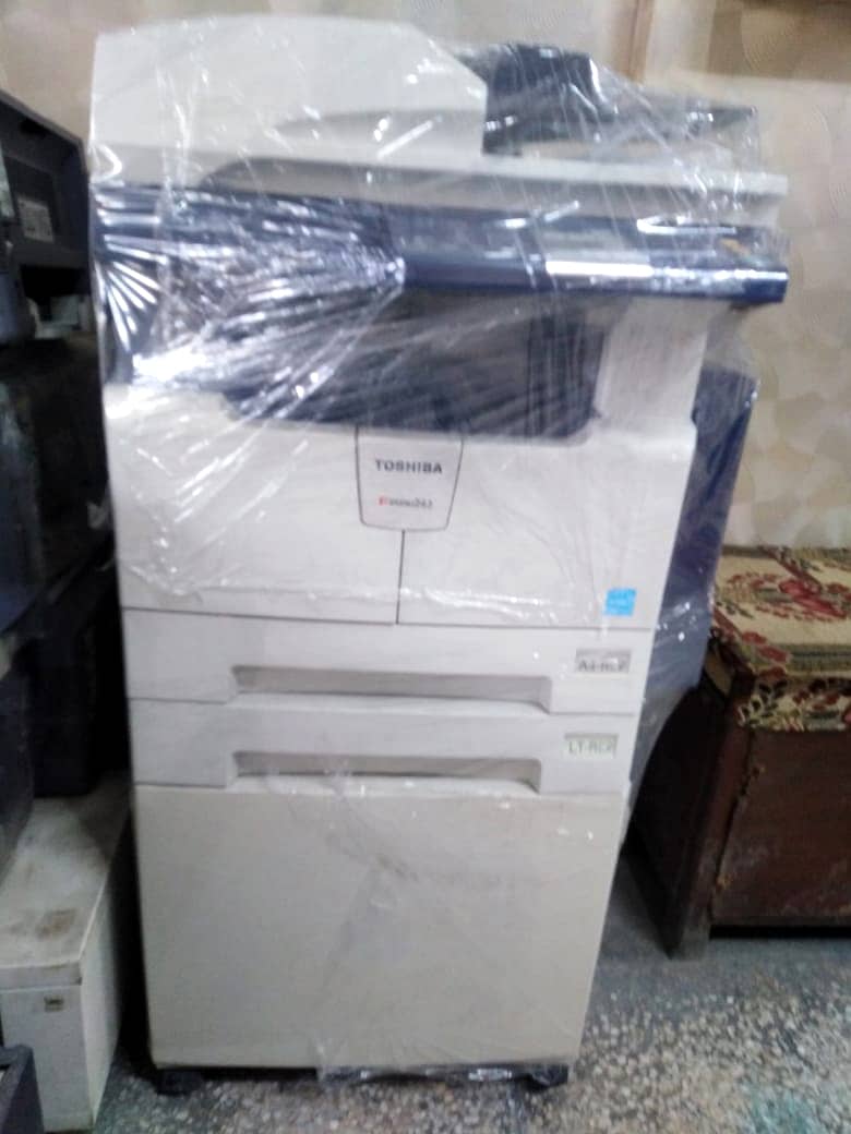 Toshiba Estudio-243 & Sharp AR-5516 Photocopiers 4