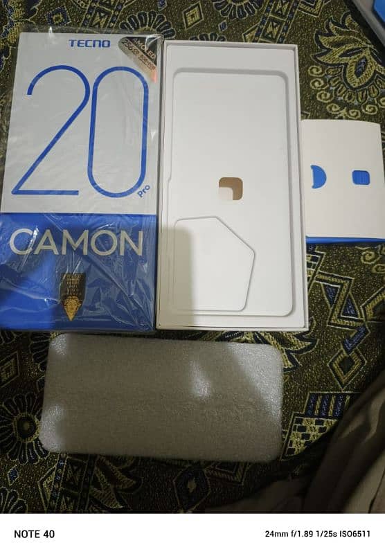 Tecno Camon 20 Pro 0