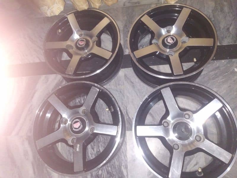 Branded Alloy  Rim 0