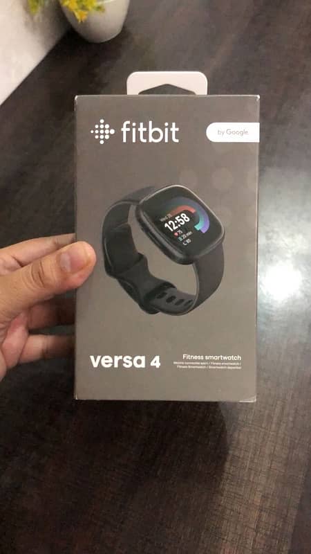 FitBit Versa 4 0