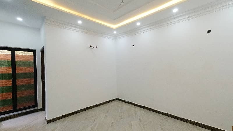 Prime Location A Centrally Located House Is Available For sale In Lahore 14