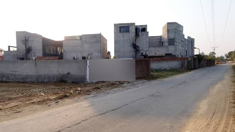 Theather Main Road One Kanal Plot Sui Gas Sewerage Electricity Sarkari Road For Sale 3