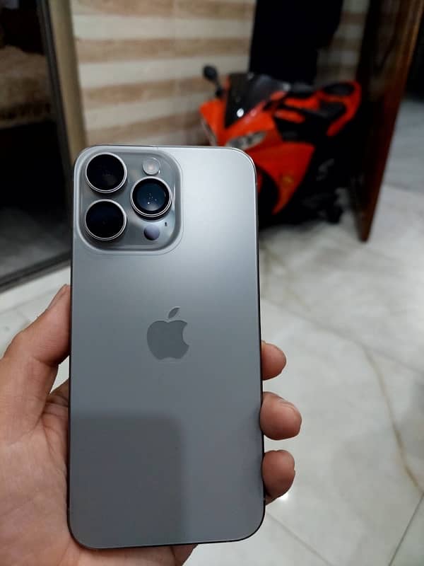 iphone 15pro max 1