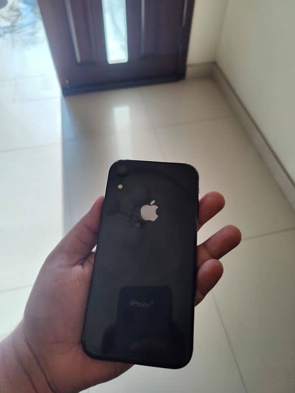 iPhone XR 64 GB 1