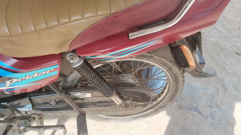Honda prider 100cc red clr 3