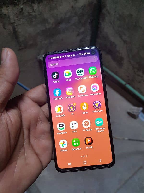 Samsung s10e 6gb 128gb for sale 1