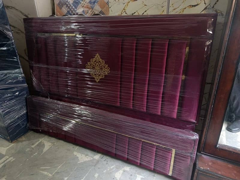 Wooden bed/poshish bed/King size bed/Double Bed/ Valvet bed/Single bed 3