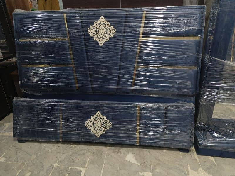 Wooden bed/poshish bed/King size bed/Double Bed/ Valvet bed/Single bed 4