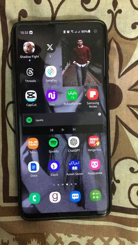 Samsung S10 dual sim approved 8/128 all banking apps work perfectly 2