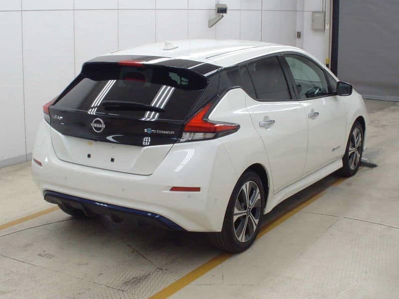 Nissan Leaf 2021 16