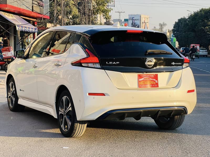 Nissan Leaf 2021 18