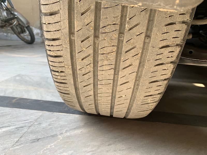 Tyre Kumho 255 60 17 Premium 3