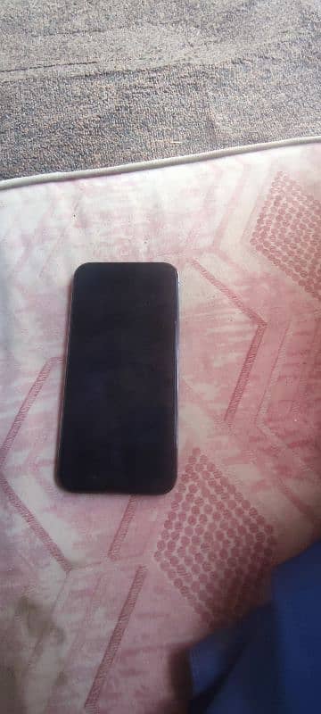 I phone 13 pro max JV 128 GB condition 10 by 10 water proof 4