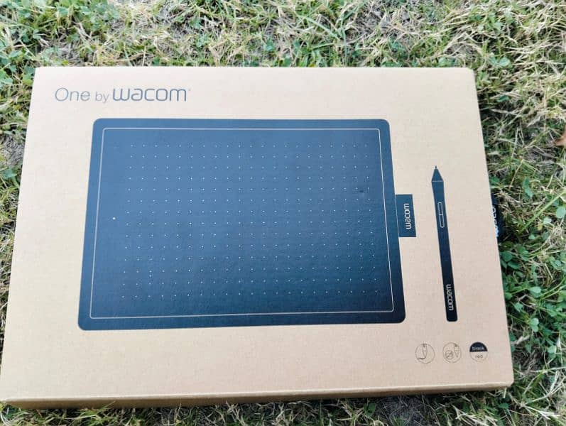 one by wacom, Like new 4