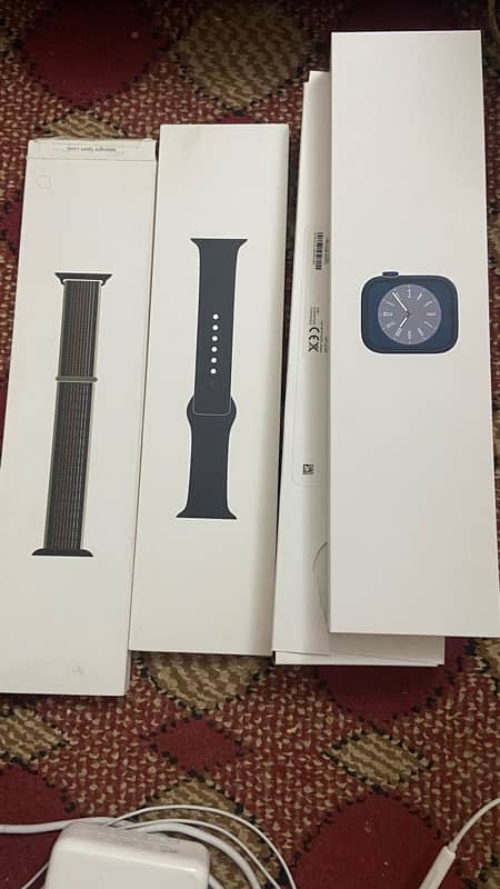 apple watch series 8 non active with one extra strap 1