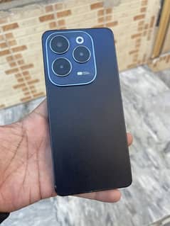 Infinix hot 40