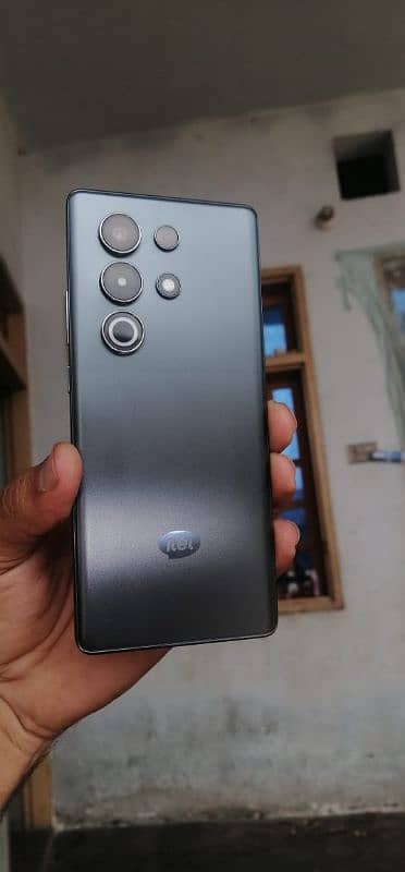 Itel S25 Ultra 8+8 256 0