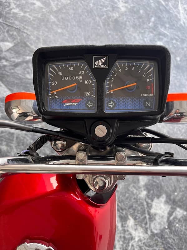 CG 125 Special Edition RED Zero Meter 3