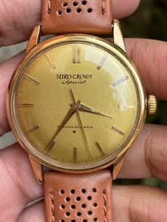 Seiko crown special japan