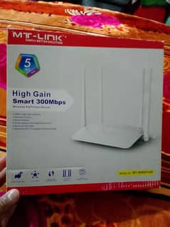 MT-LINK ROUTER 4 ANTEENA NEW CONDITION