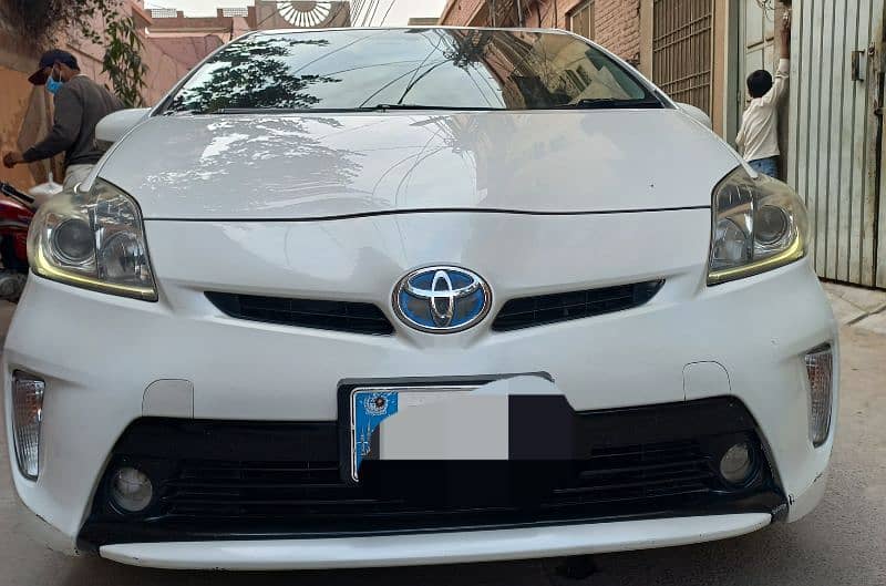 Toyota Prius 2015 7