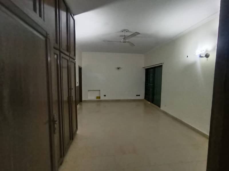 Kanal Upper Portion For Rent In DHA Phase 1 - Block P, DHA - Lahore 3