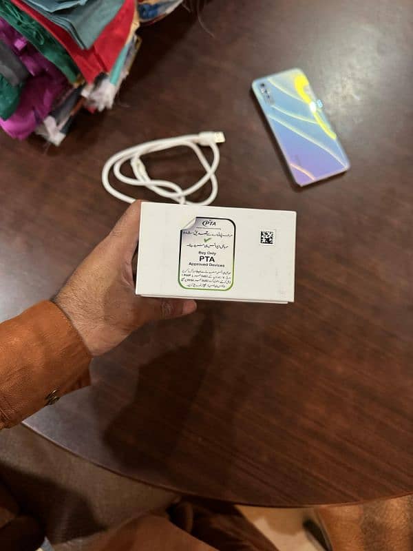 Vivo S1 With Box and charger 1