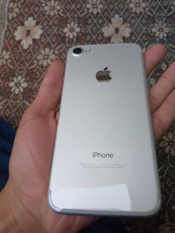 Iphone 7 for urgent sale 1