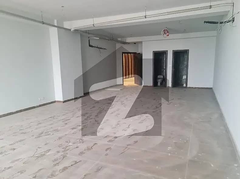 Ideal 2200 sqft Office for Rent near D Ground, Faisalabad 6