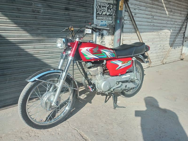 CG Honda 125 Red Colour 23 Model Urgent for Sale 2