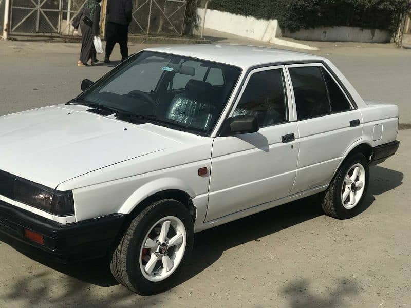 Nissan Sunny 1987 10