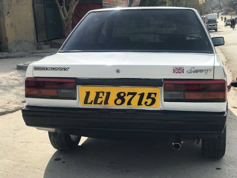 Nissan Sunny 1987 14