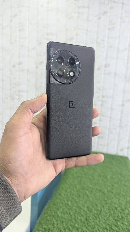 Oneplus 11R 5G         03101873383 11