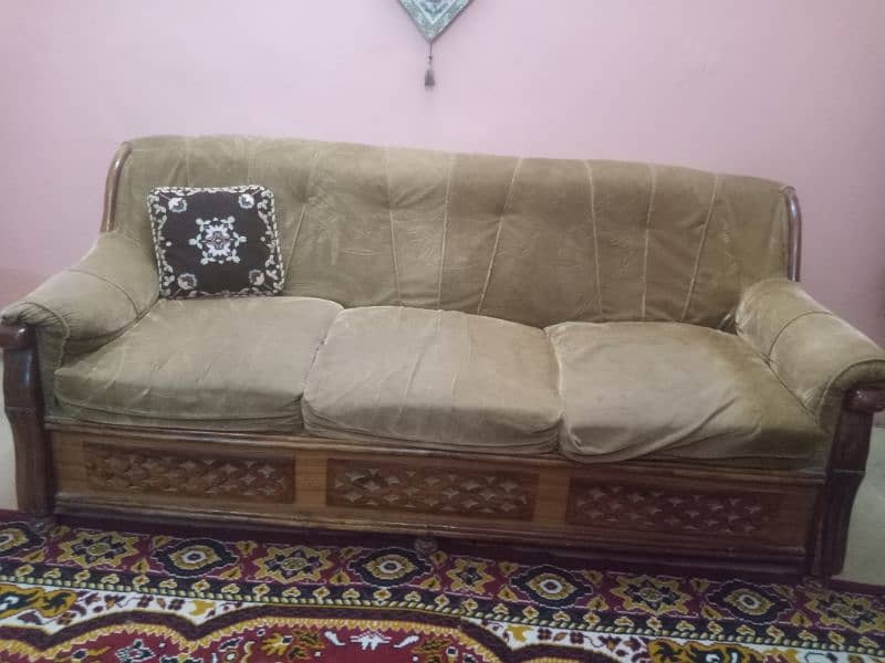 A 3 seater sofa and one seady and two 1 seater sofa| urgent sale 1