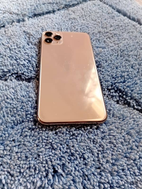 iPhone 11 pro max urgent sale 2