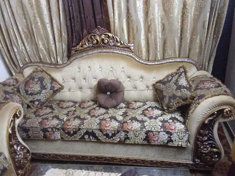 Sofa Set 5 Seater With table 0