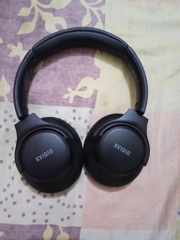 KVIDIO HEADPHONES 0