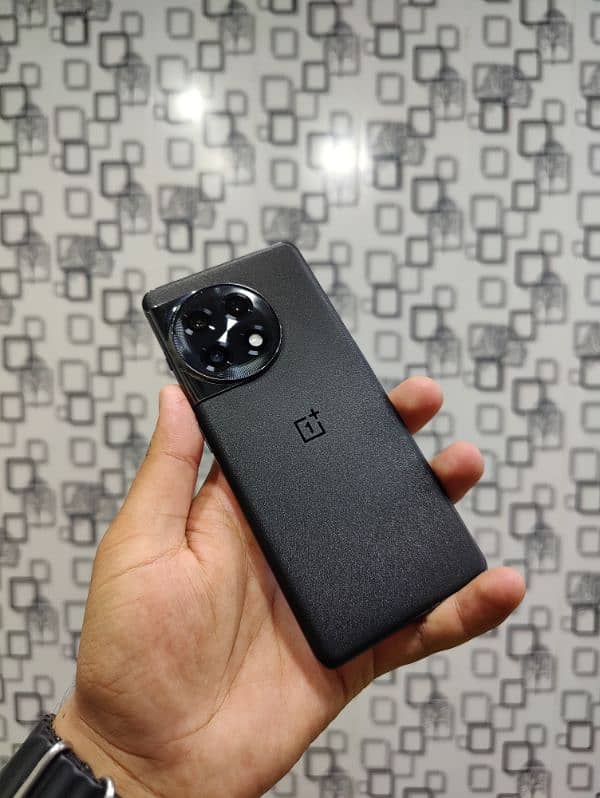 Oneplus 11R        03101873383 12