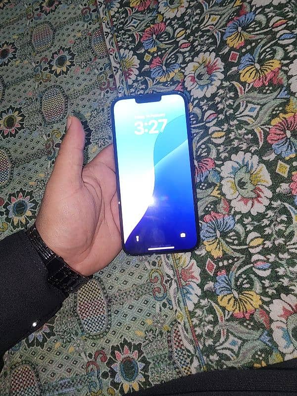 I phone 13 pro max 256 gb 11