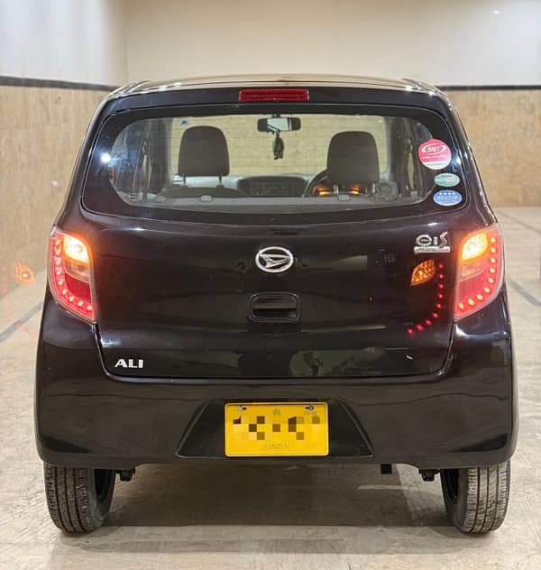 Daihatsu Mira 2015 2