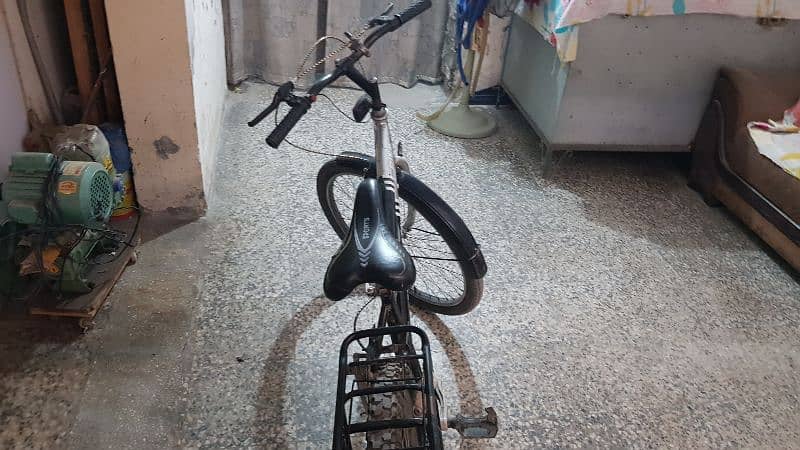 bicycle (cycle) for age 12 to 18 6