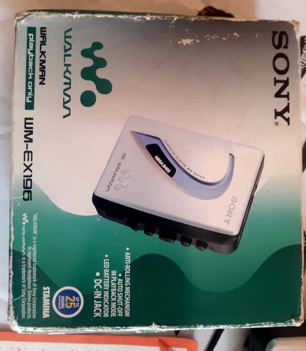 Walkman Sony Tape Recorder 11