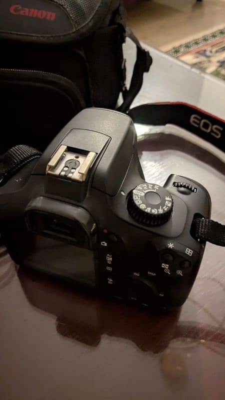 Canon 4000D 1