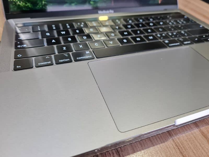 MacBook Pro 13 inch (2019) need to sell urgent 6