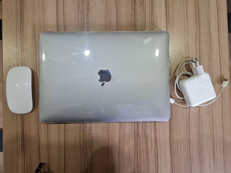 MacBook Pro 13 inch (2019) need to sell urgent 13