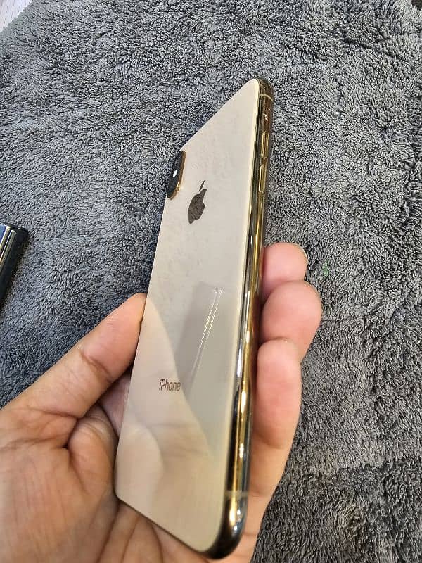 iphone xs none pta esim time water pack bettery health 78 1