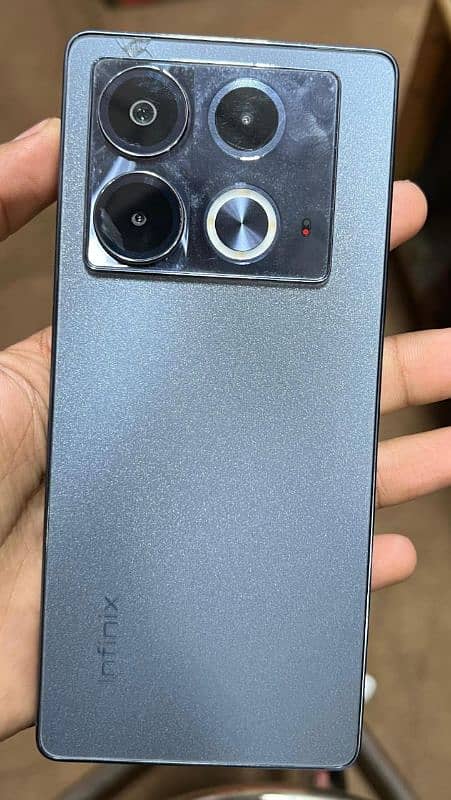 Infinix Note 40 0