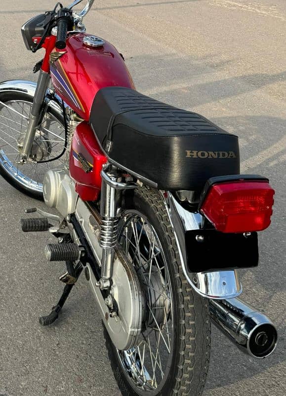 Honda 125 down model 2002 1