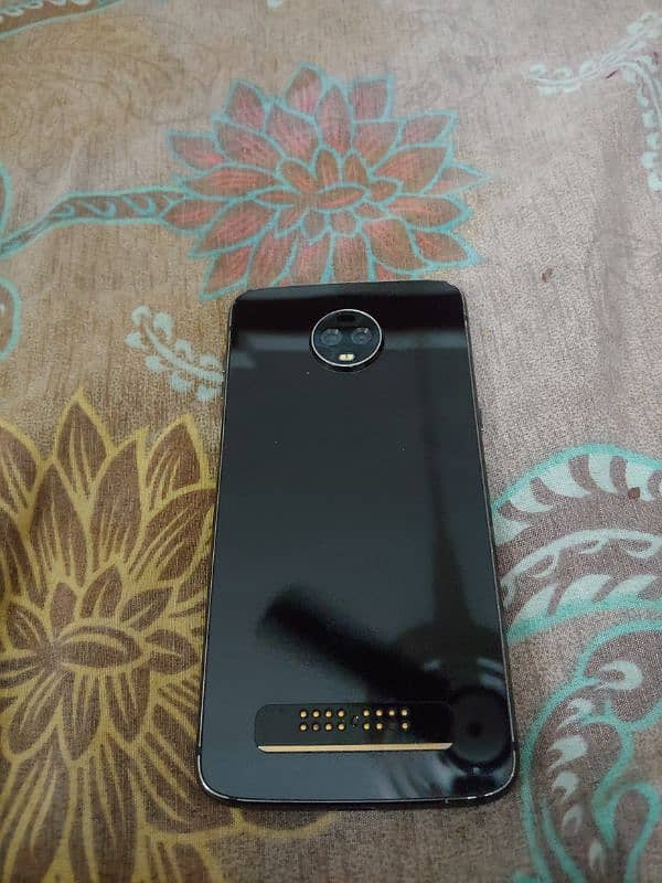 moto z3 4/64 2